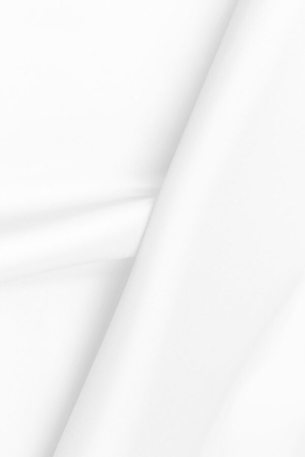 Tablecloth in white | 410x250 cm